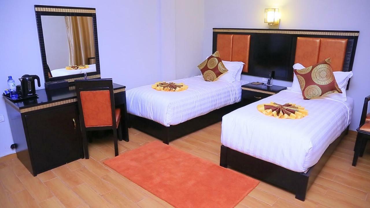 Zigzag Hotel And Spa Addis Ababa Exterior photo