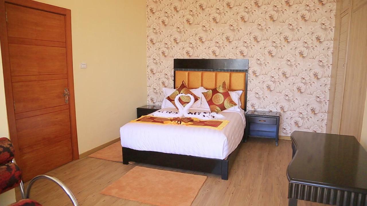 Zigzag Hotel And Spa Addis Ababa Exterior photo