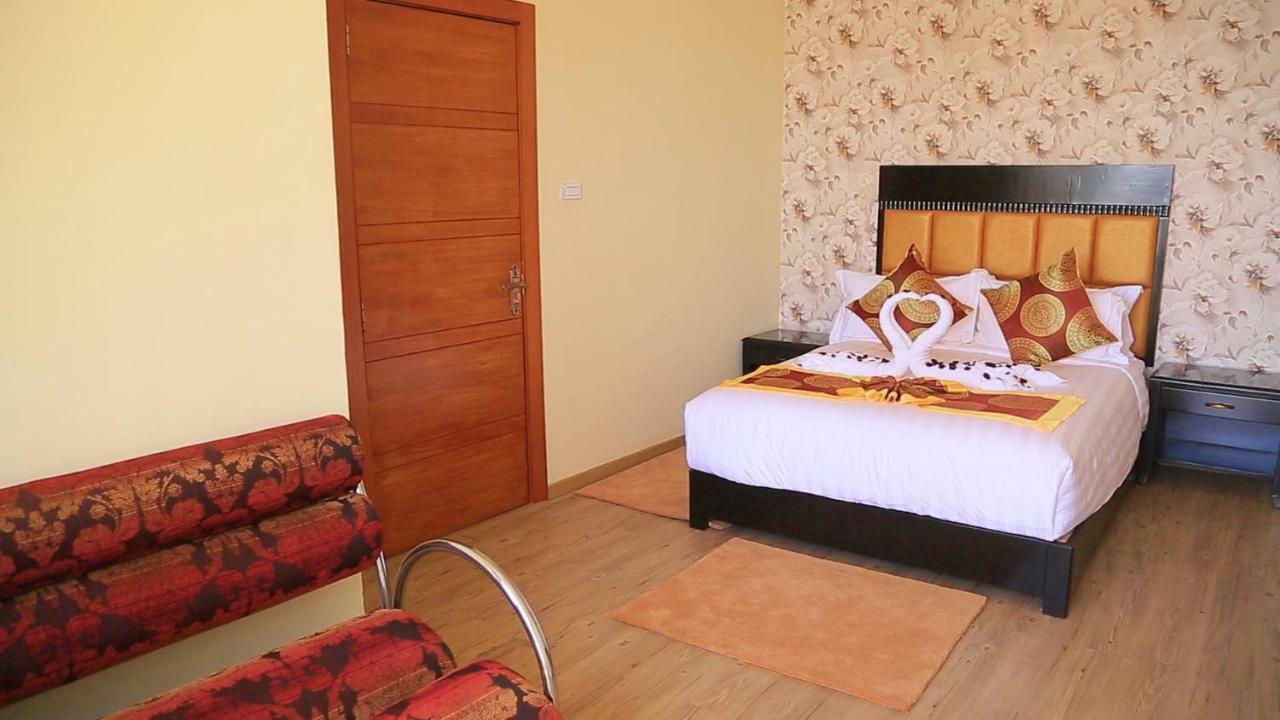Zigzag Hotel And Spa Addis Ababa Exterior photo